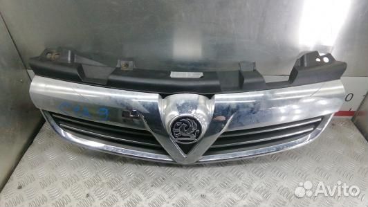 Решетка радиатора opel zafira B (CEA09G101)