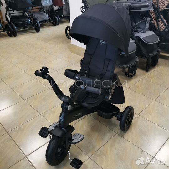 Велосипед трехколесный luxmom 3001