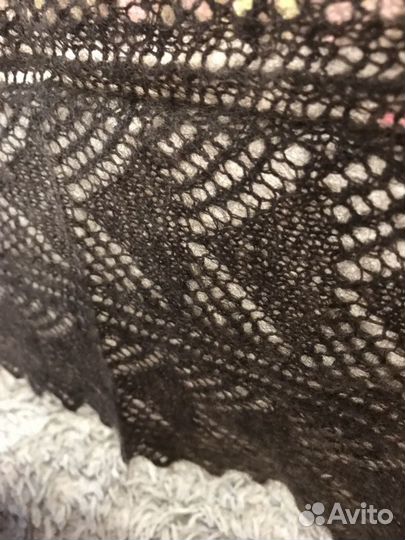 Палантин пуховый