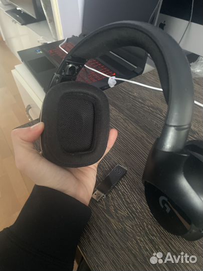 Игровые наушники logitech g533