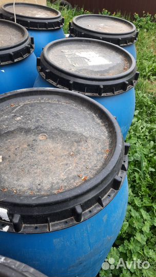 Бочки пластиковые 227 л