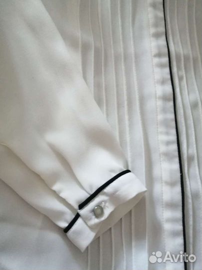 Блузка в школу. Белая