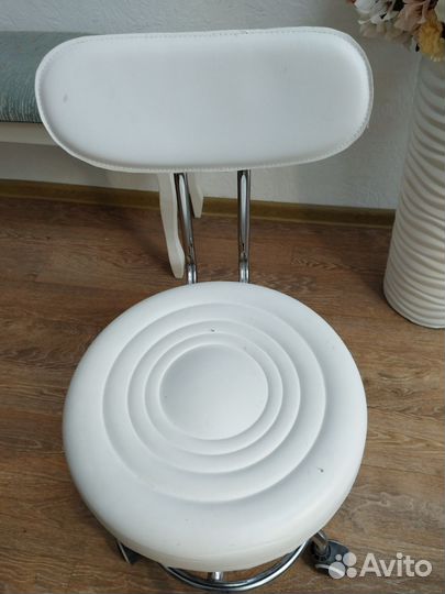 Стул для мастера бу