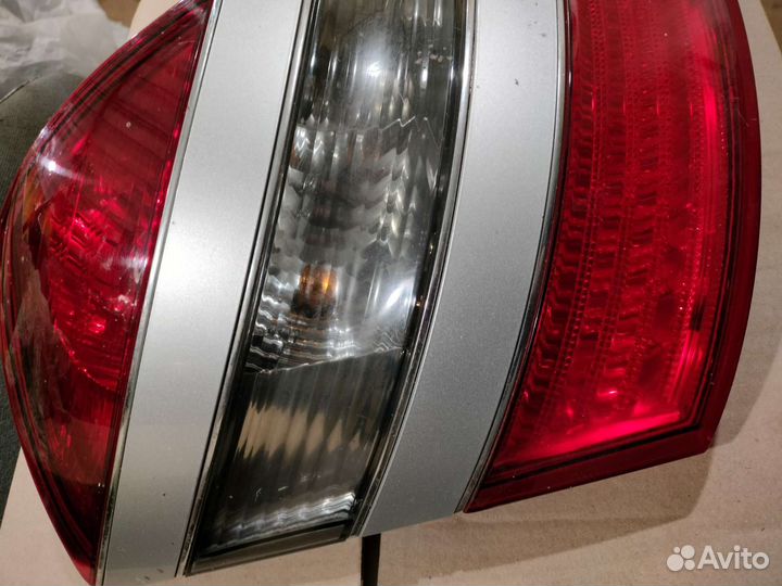 Фонарь задний левый mercedes benz s221/w221
