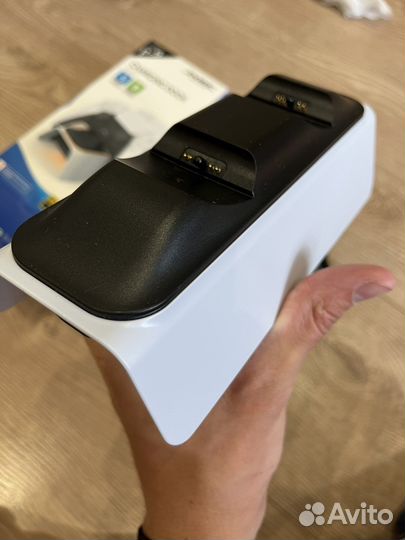 Док-станция dobe для PlayStation dualsense