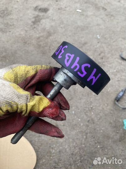 Ролик обводной BMW 5 E39 X5 M54B30