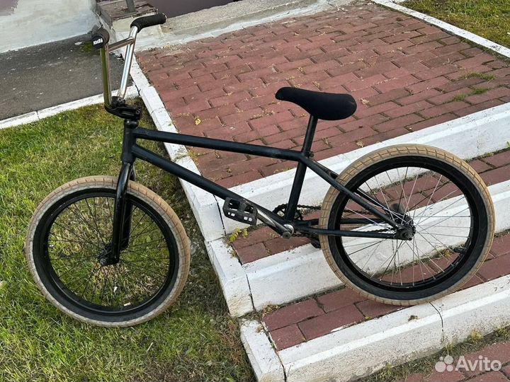 Трюковой велосипед bmx