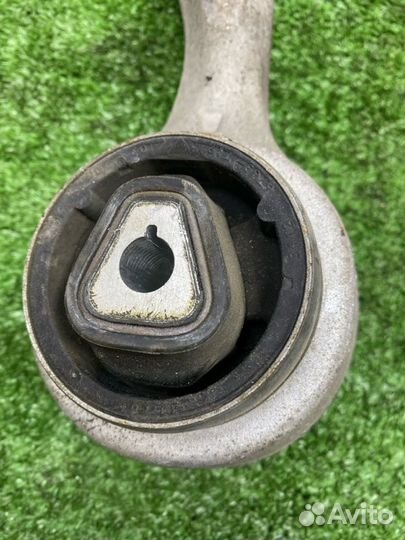 Рычаг передний правый Bmw 3 E90 N53B30A 2011