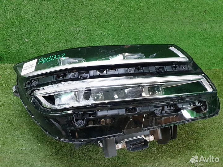 Фара правая Genesis GV80