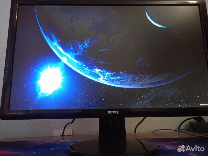 Монитор 24 дюйма 1920x1080