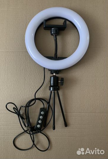 Кольцевая светодиодная лампа 20 см