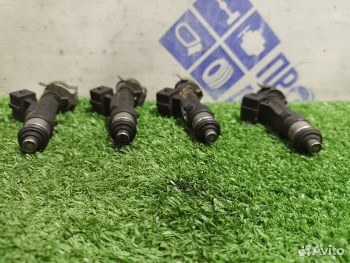 Форсунка Renault Logan седан 1.4 K7J710 2005