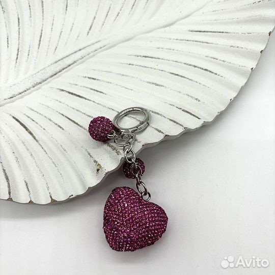 Брелок на сумку и рюкзак сердце