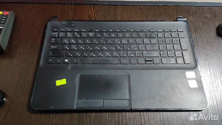 Верхняя часть корпуса Pavilion 15-d057sr