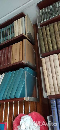 Книжные полки бу навесные