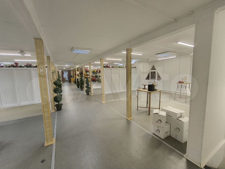 Свободного назначения, 900 м²