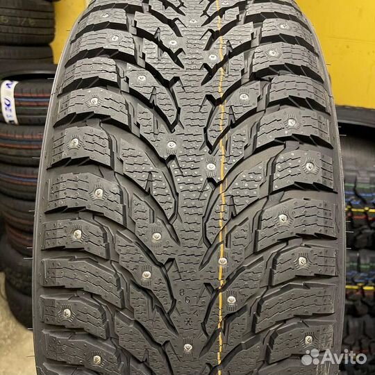 Ikon Tyres Autograph Ice 9 SUV 255/55 R20 T