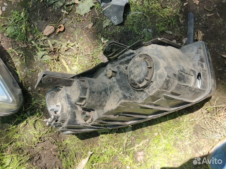 Левая передняя фара Chevrolet Captiva, GM