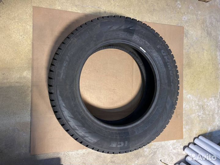 Formula Ice 225/65 R17 102T