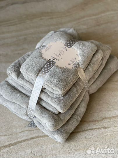 Подарочный набор полотенец