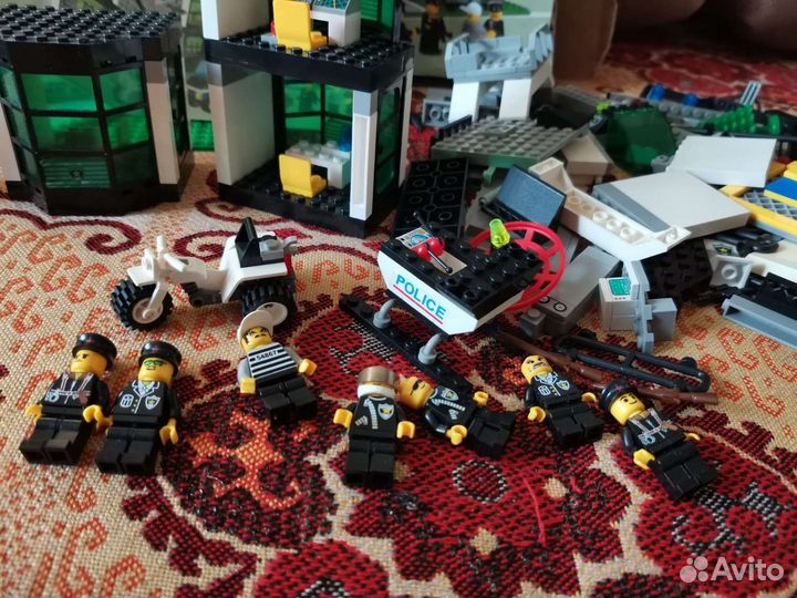 Конструктор Brick Enlighten Полицейский участок