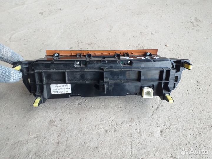 Блок управления отопителем Toyota Highlander 2