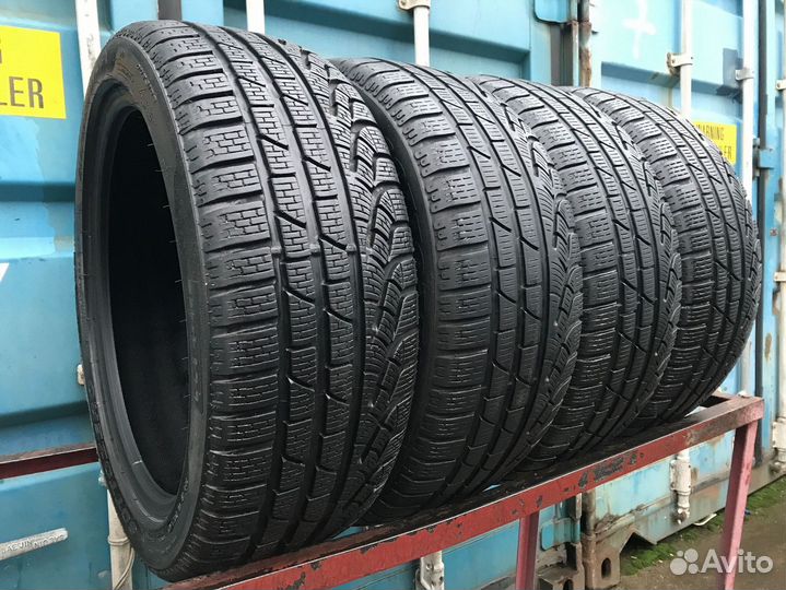Pirelli Winter Sottozero 240 Serie II 215/45 R18 93V