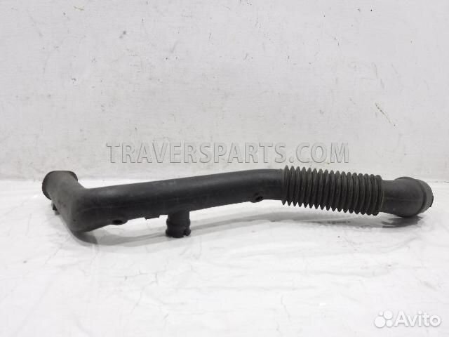 Патрубок воздушный Ниссан