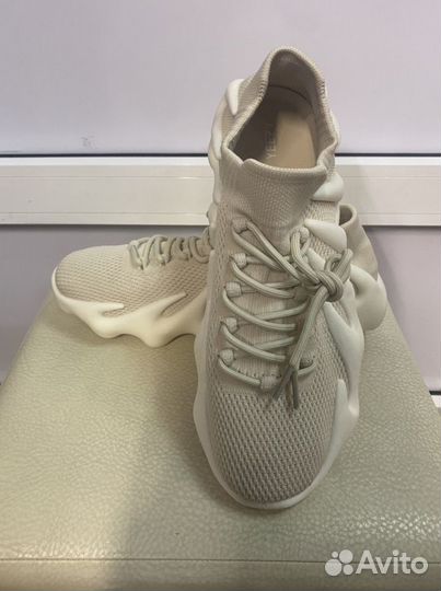 Кроссовки Adidas Yeezy Boost 450