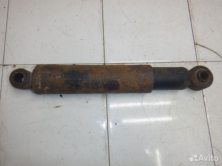 Амортизатор задний Pajero Sport Montero K9