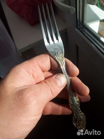 Продам вилку с именем Елена