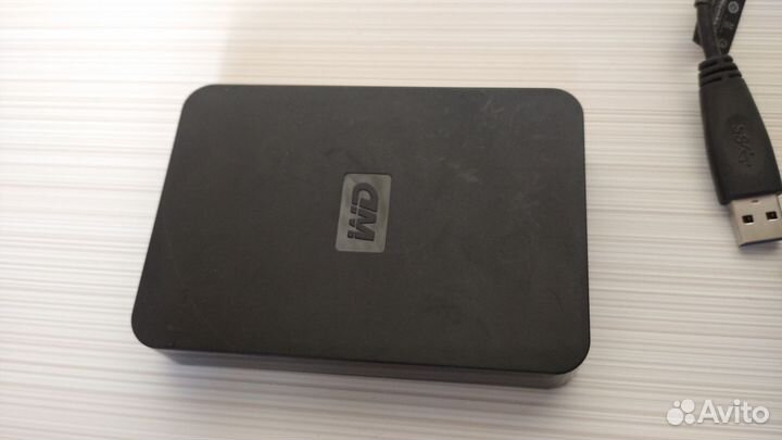 Внешний переносной жёсткий диск HDD WD 1TB