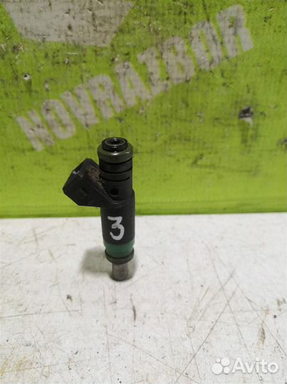 Форсунка инжекторная Форд Фокус 2