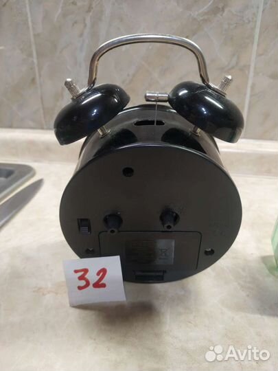 Часы настольные СССР б/y раб состояние