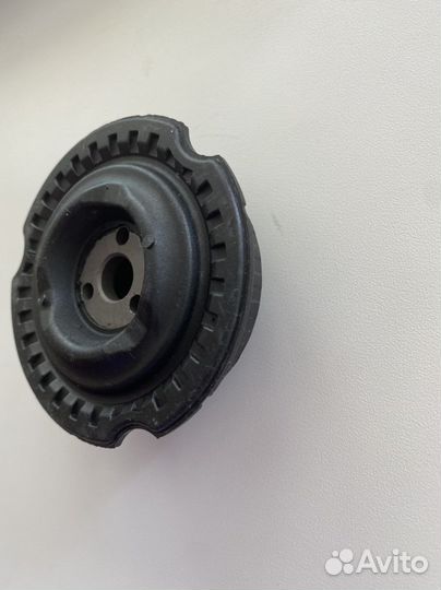 Сайлентблок пневмобаллона для Audi Q7