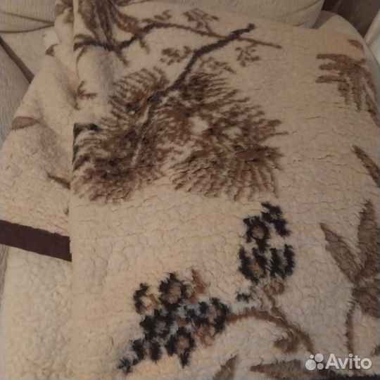 Покрывало, одеяло, матрас