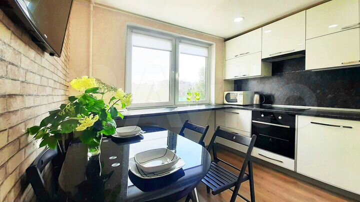 2-к. квартира, 55 м², 4/5 эт.