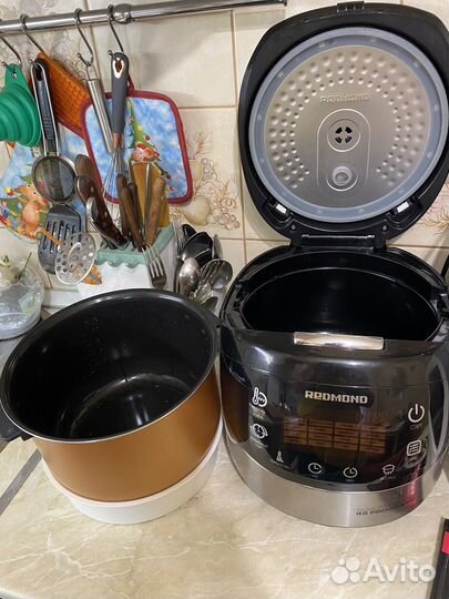 Мультиварка redmond rmc m90
