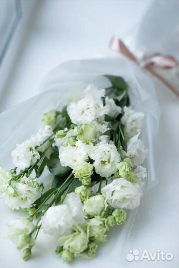 Букет из эустомы