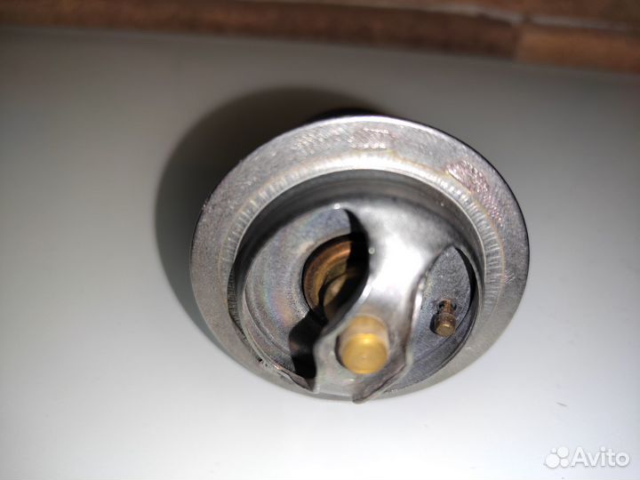 Jaguar s-type термостат XR85174