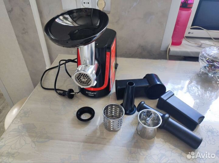 Мясорубка новая