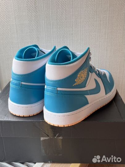 Nike air jordan 1 mid aquatone