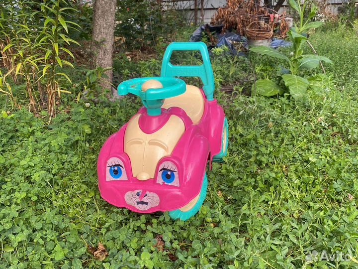 Машинка-каталка