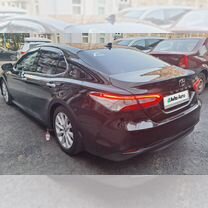 Toyota Camry 2.5 AT, 2020, 119 451 км, с пробегом, цена 3 499 000 руб.