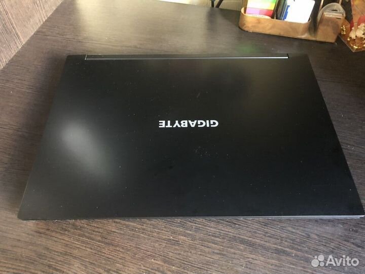 Игровой ноутбук Gigabyte G5