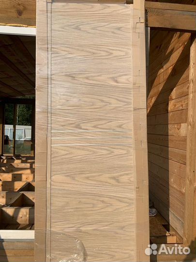 Двери межкомнатные с коробкой новые