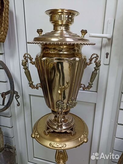 Самовар старинный на дровах.Баташев