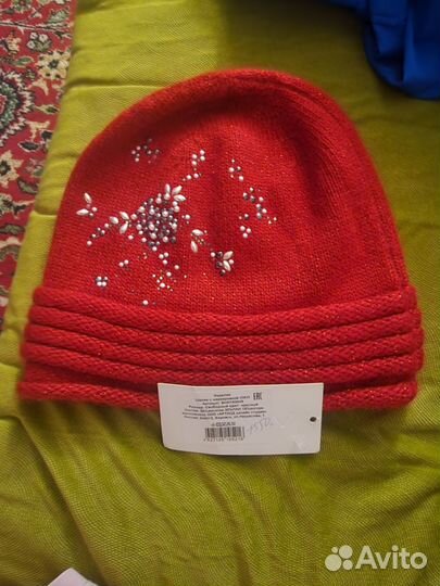 Шапка женская вязаная