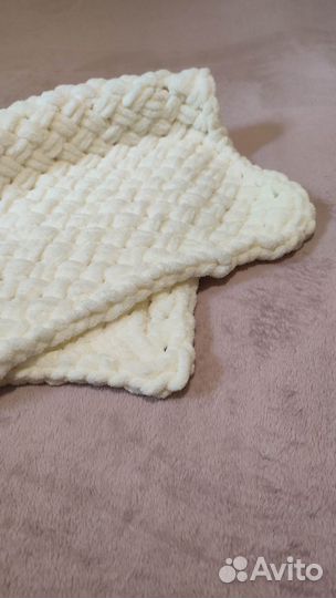 Плед детский плюшевый вязаный 81х78