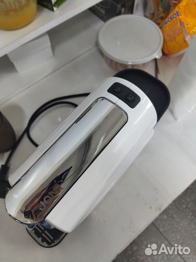 Капсульная кофемашина nespresso jonr KM-C0518